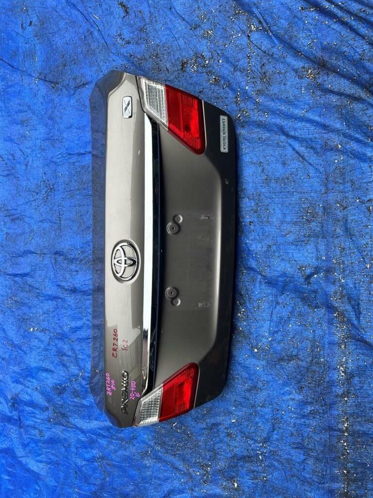 Крышка багажника Тойота Премио в Тулуне 240654