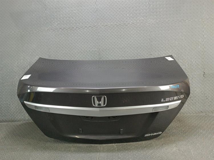 Крышка багажника Хонда Легенд в Тулуне 470039